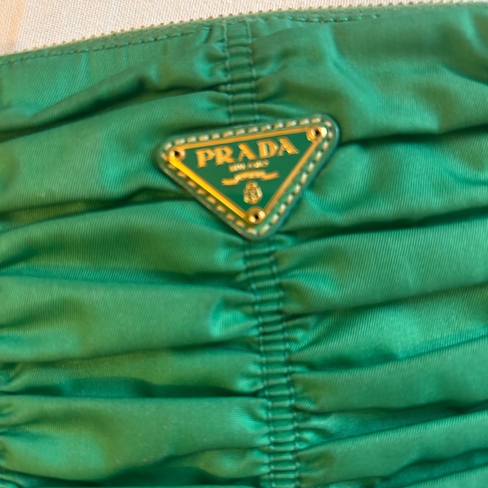 Prada Tessuto Gaufre Cosmetic Pouch Nylon Green - Picture 2 of 10